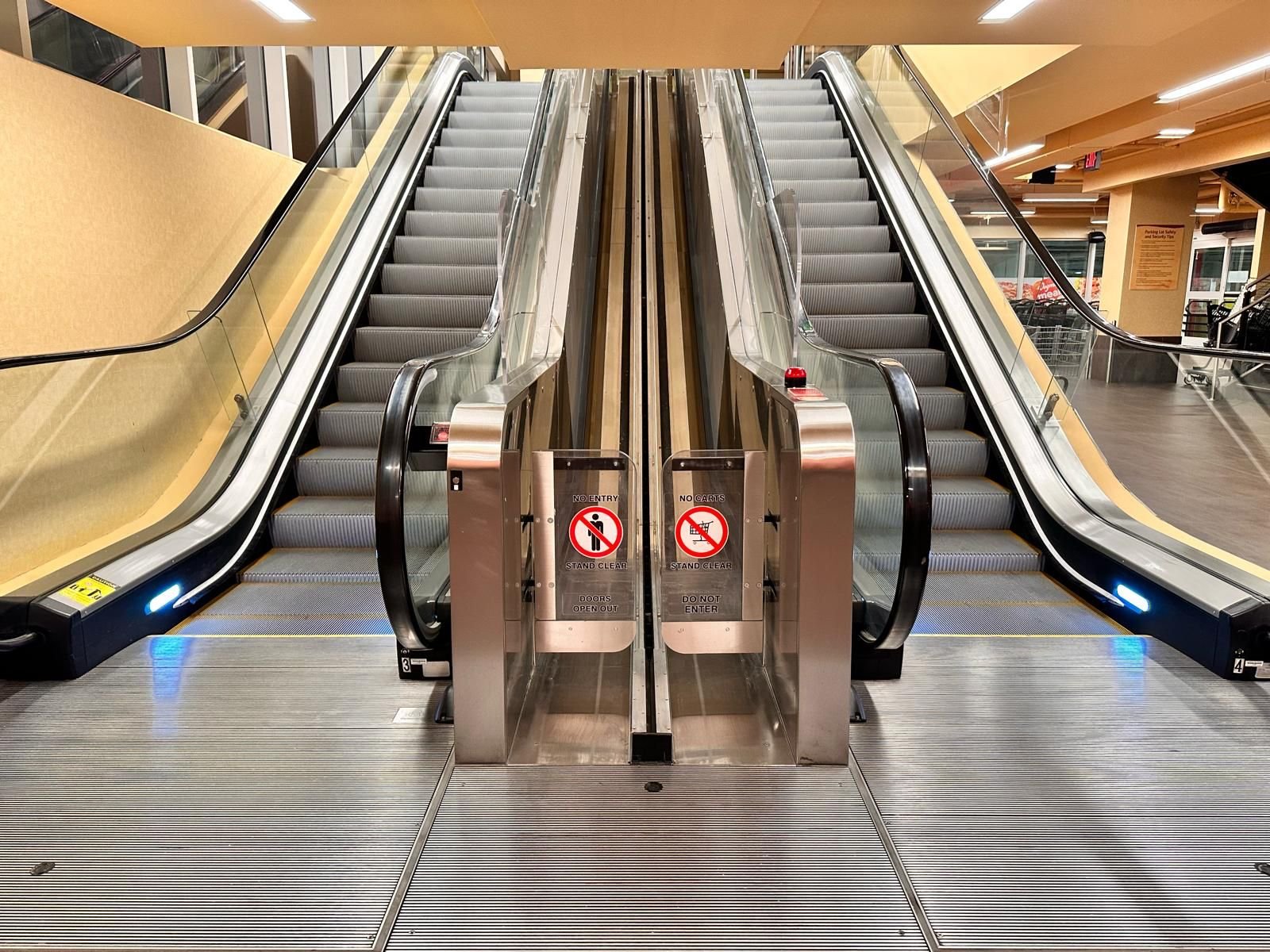 Escalator after cleaning