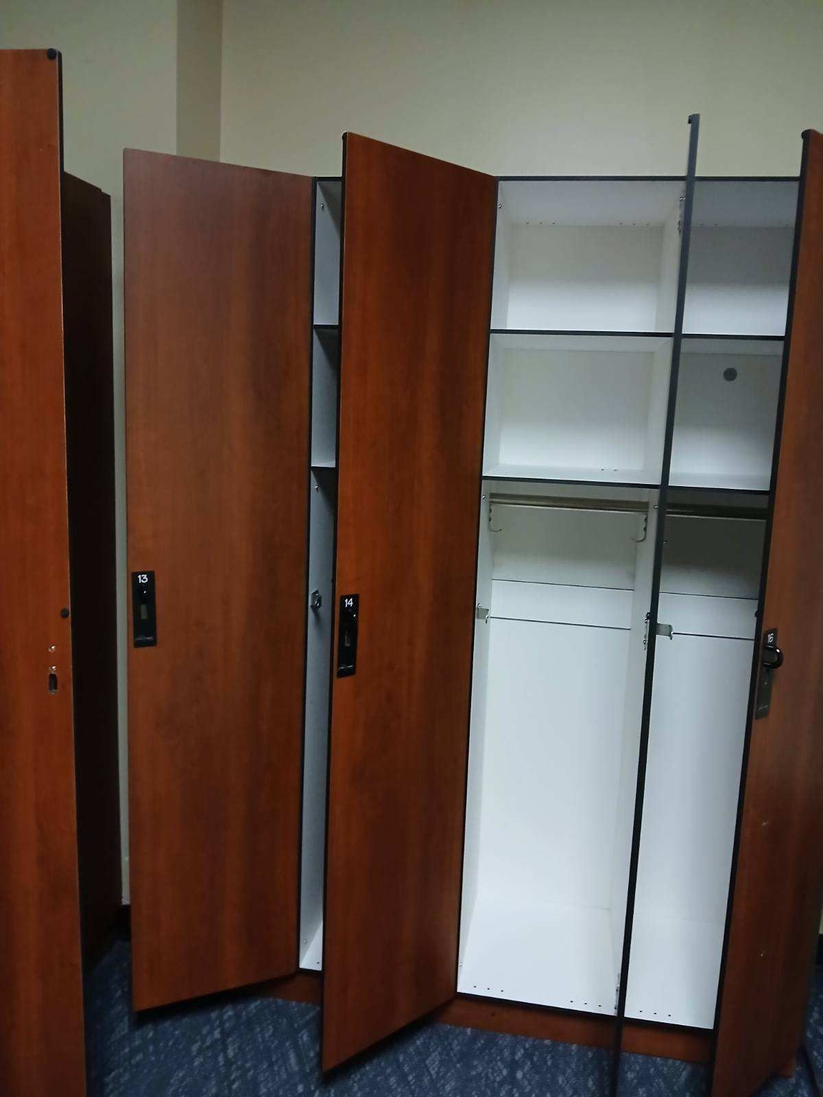 Locker room after cleaning 2