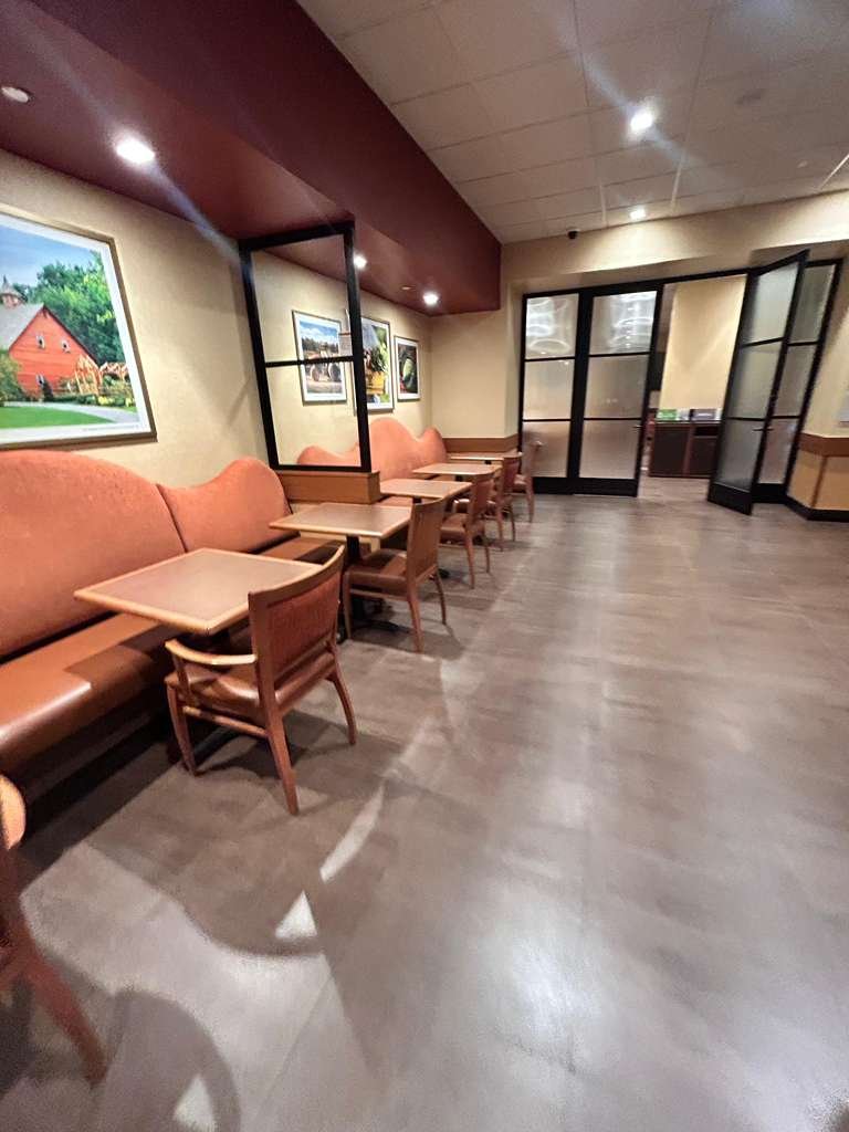 Supermarket food court after cleaning